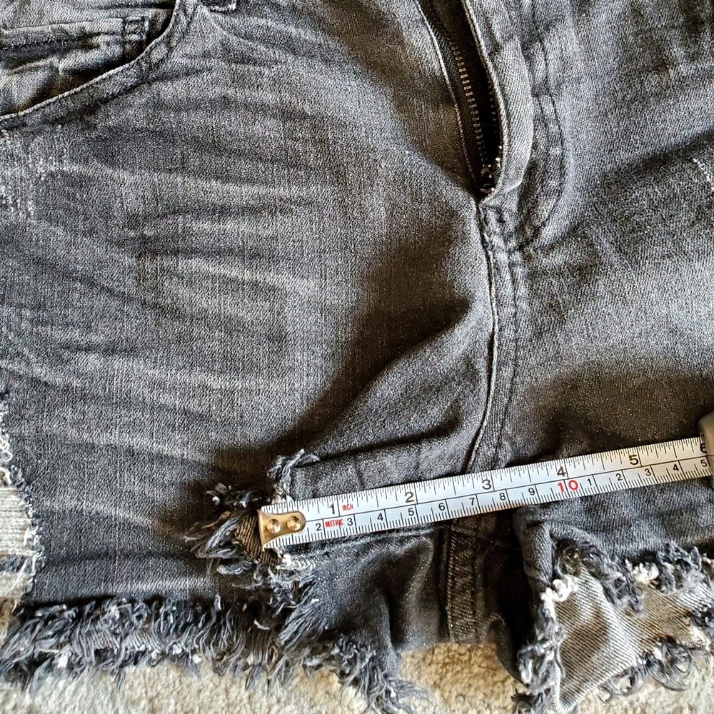 🏜Boho Stitch Denim Shorts 😍 - Picture 10 of 13
